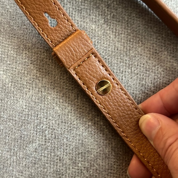 NWOT! Marc Jacobs Brown Pebbled Leather Gold Hardware Adjustable Strap - Picture 5 of 6